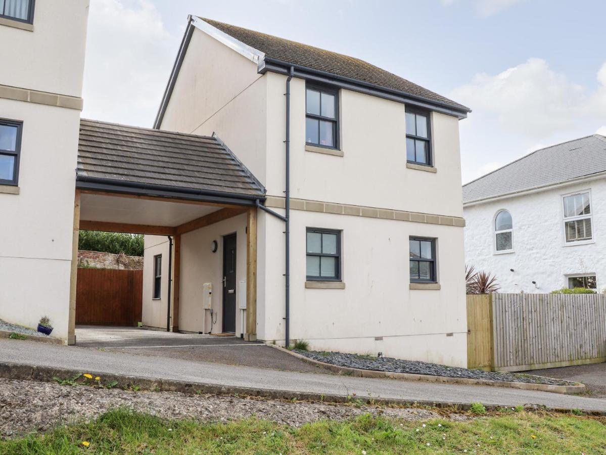 1 Queensway Gardens Hayle Bagian luar foto