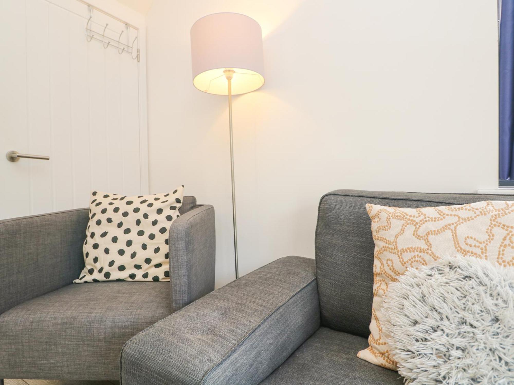 1 Queensway Gardens Hayle Bagian luar foto