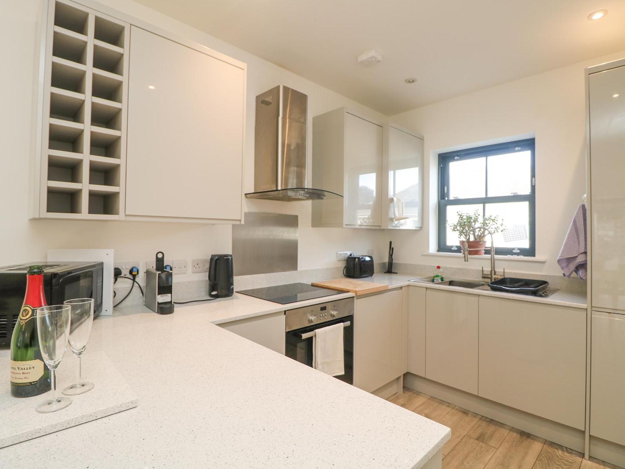 1 Queensway Gardens Hayle Bagian luar foto